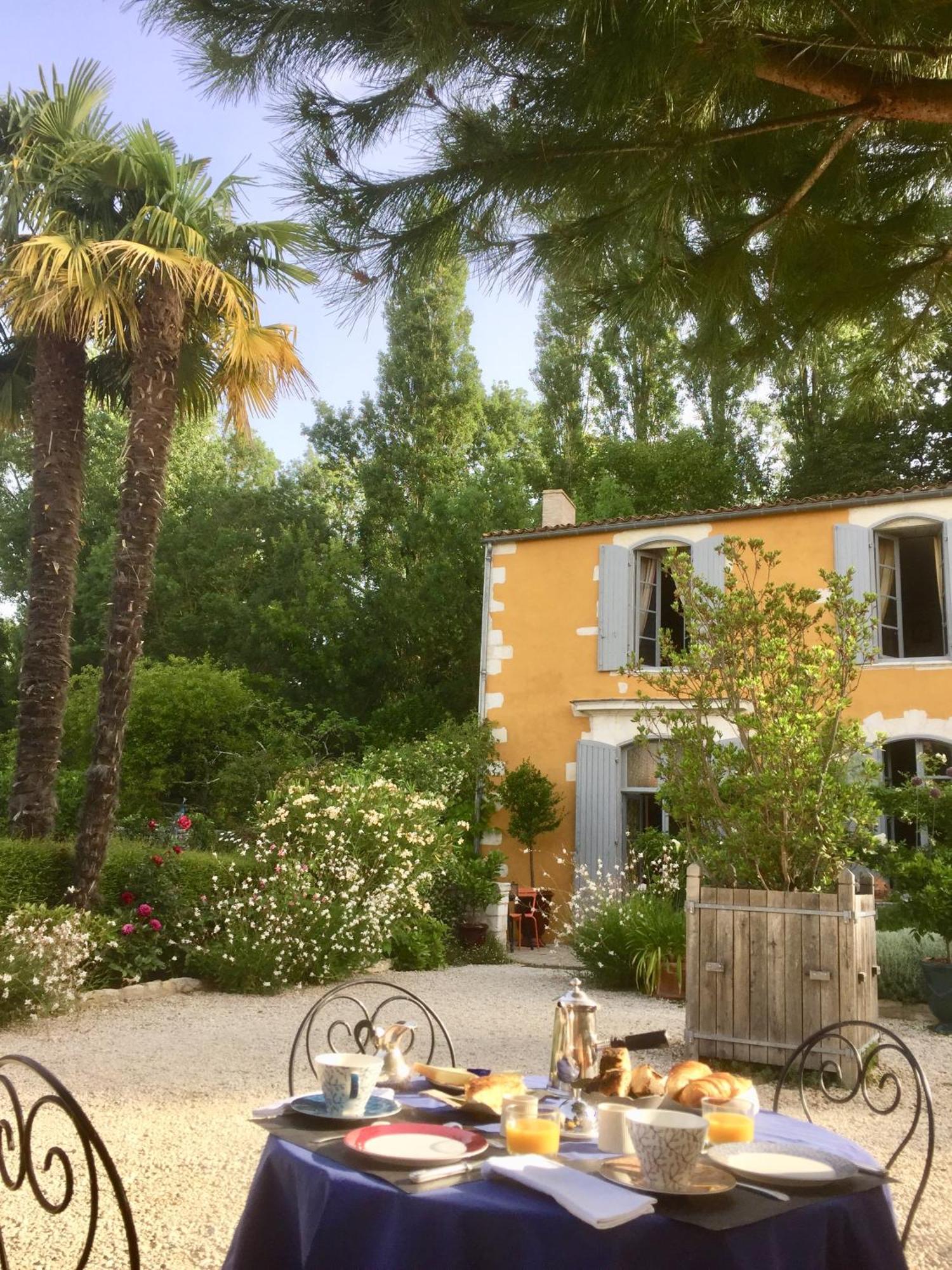 Chambres D'Hotes La Borderie Du Go Pres De La Rochelle - Nieul Exterior foto